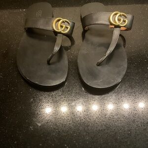 Flat Marmont Leather Thong